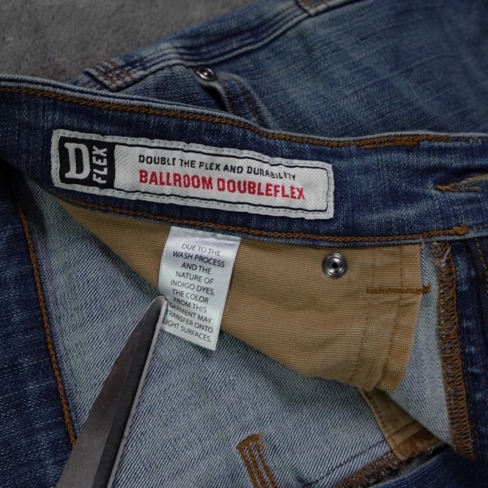 Duluth Trading Co Ballroom DoubleFlex Jeans Mens 32x34 Blue Carpenter Workwear - Picture 3 of 13